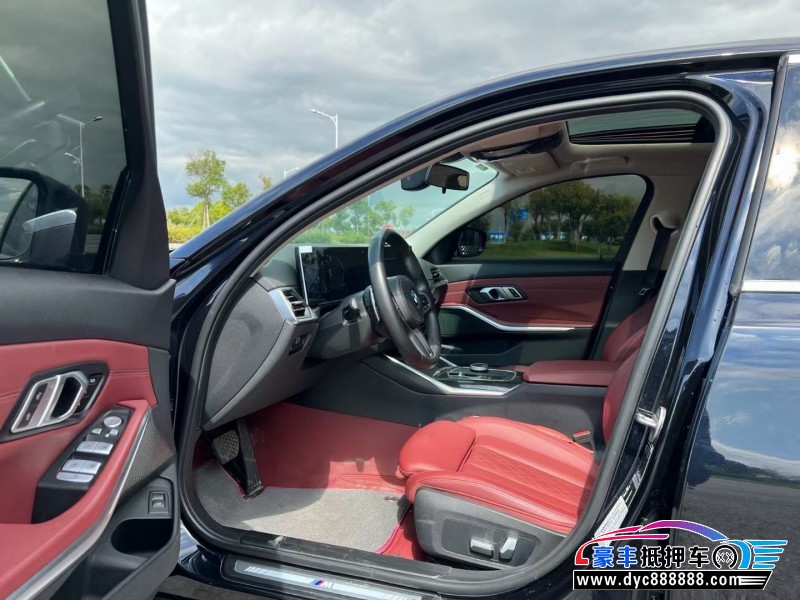 23年宝马3系轿车抵押车出售