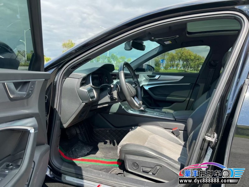 22年奥迪A6L轿车抵押车出售