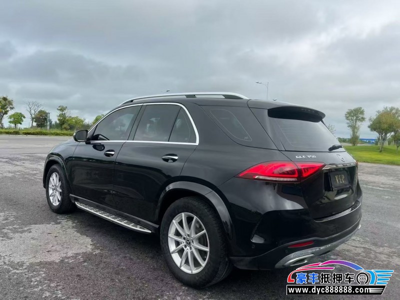 19年奔驰GLE轿车抵押车出售