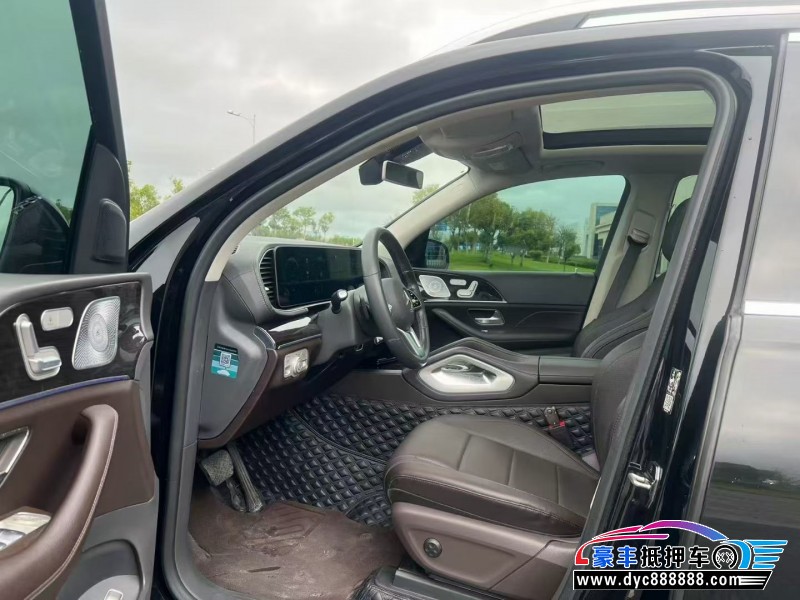 19年奔驰GLE轿车抵押车出售