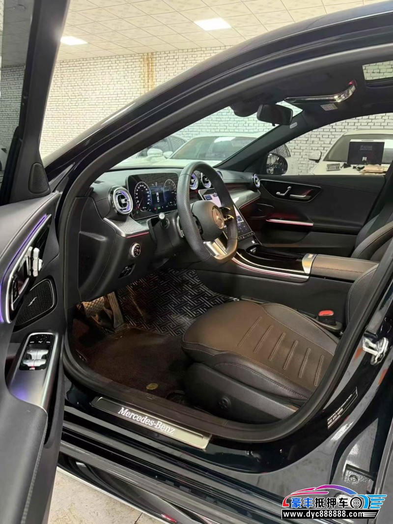 23年奔驰C轿车抵押车出售