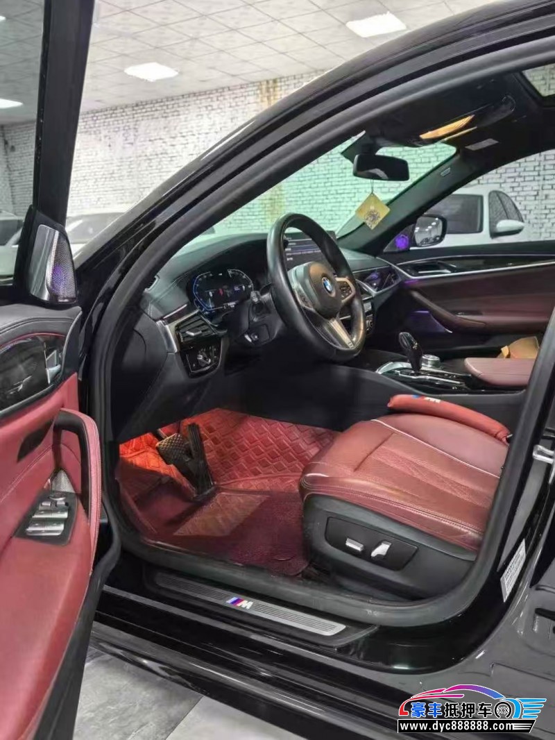 21年宝马5系轿车抵押车出售