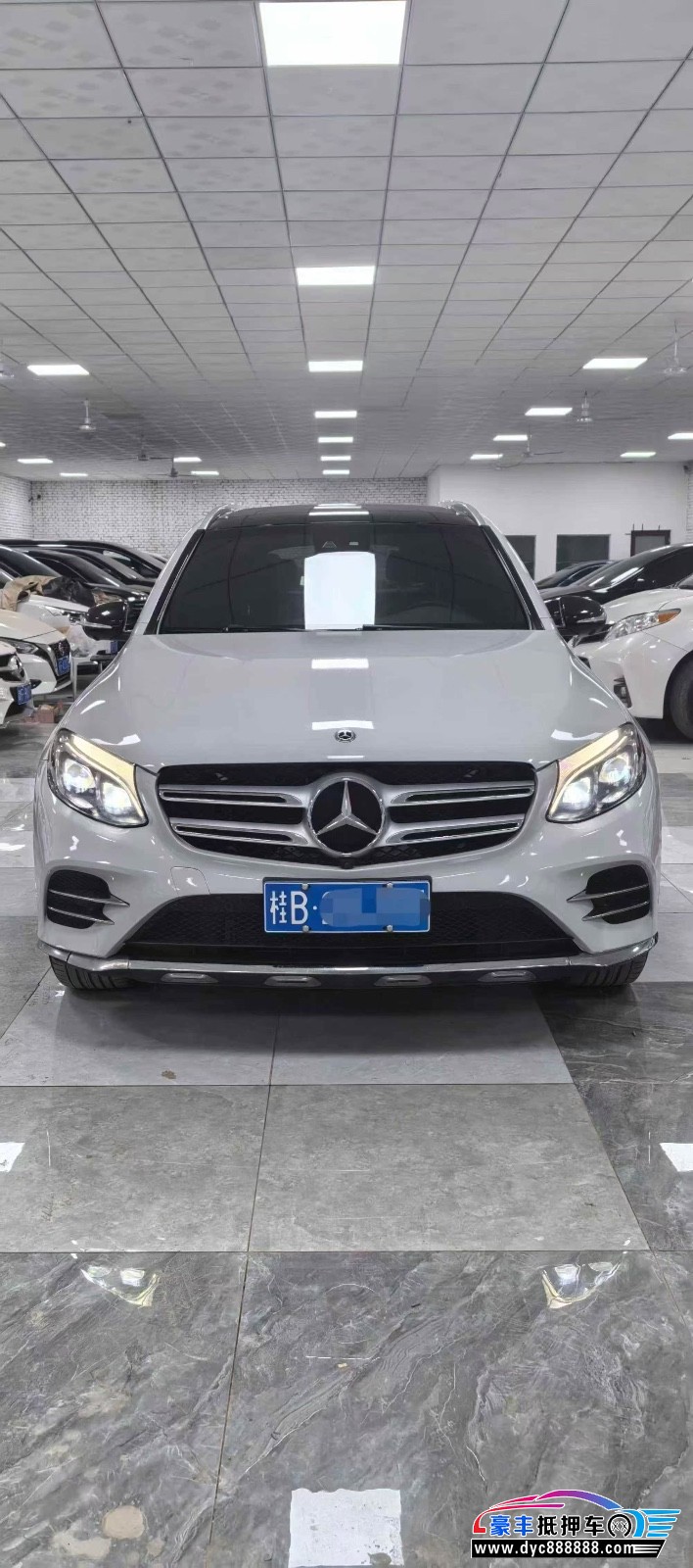 19年奔驰GLC轿车抵押车出售
