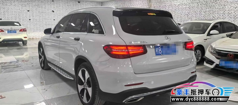 19年奔驰GLC轿车抵押车出售