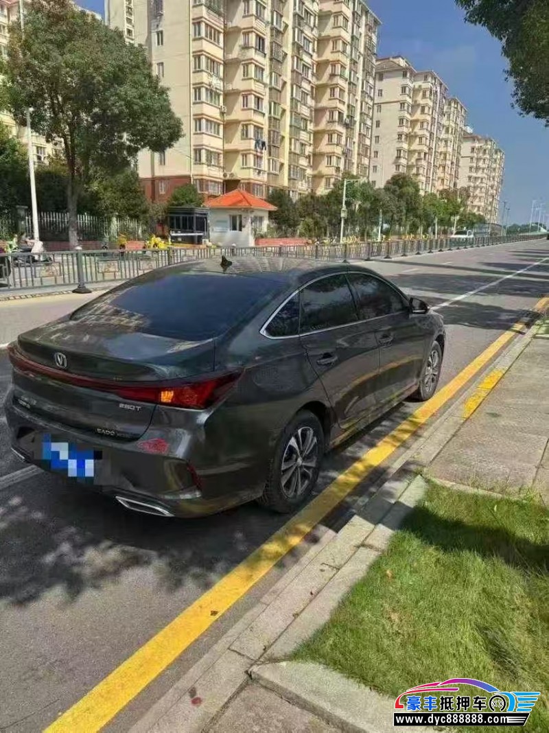 24年长安逸动轿车抵押车出售