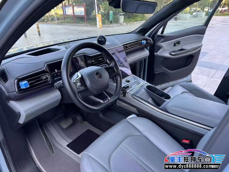 21年蔚来ES6轿车抵押车出售