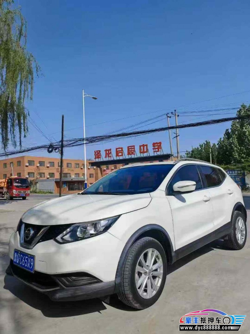 17年日产逍客轿车抵押车出售