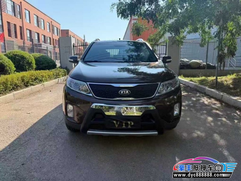 13年起亚索兰托轿车抵押车出售