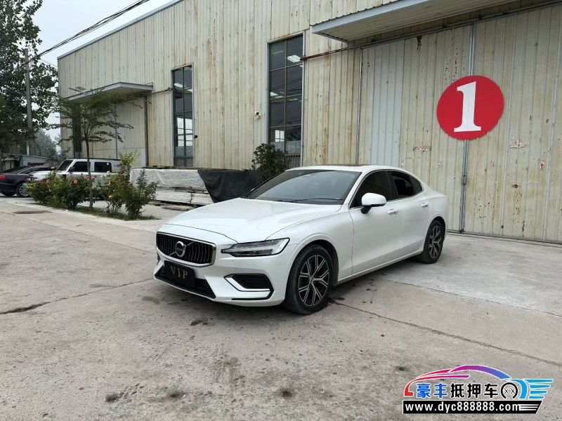 23年沃尔沃S60轿车抵押车出售