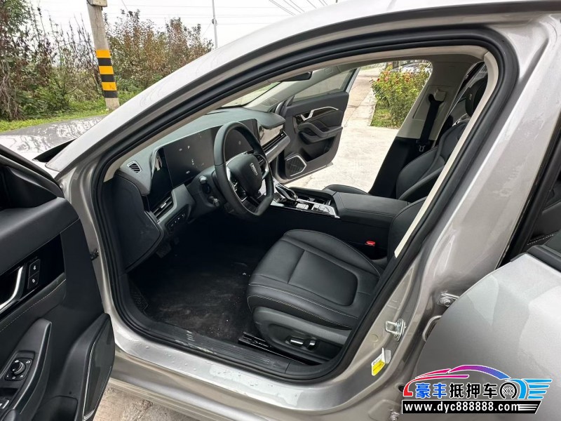 24年奔腾B70轿车抵押车出售