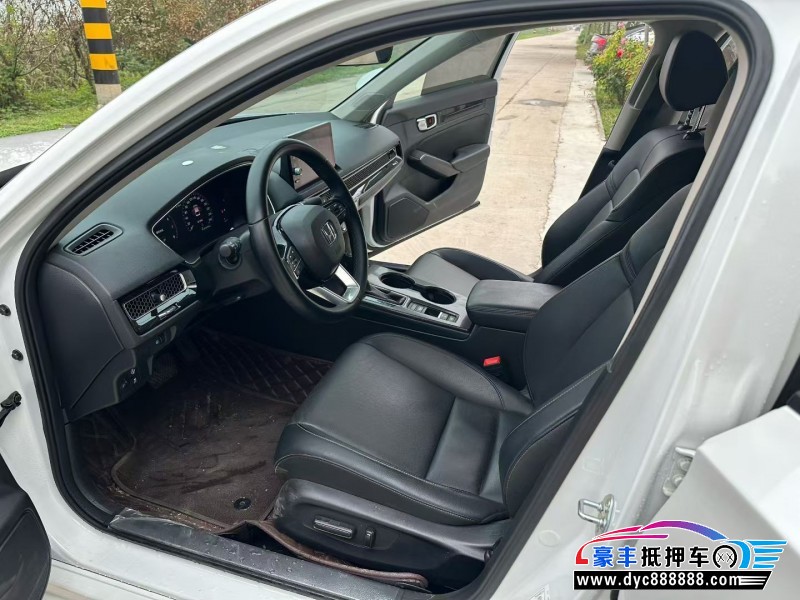 24年本田型格轿车抵押车出售