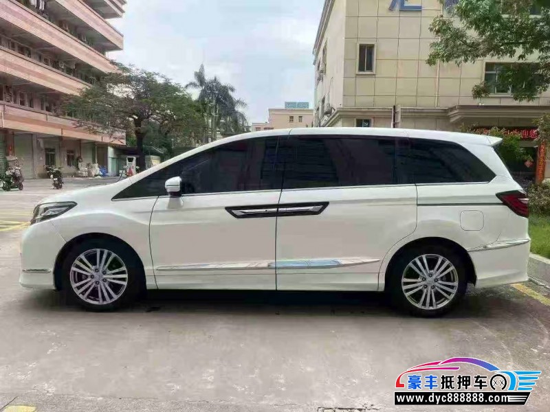 18年本田艾力绅轿车抵押车出售