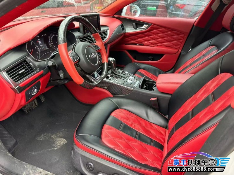 18年奥迪A7轿车抵押车出售