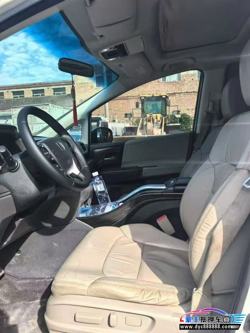 16年本田奥德赛轿车抵押车出售