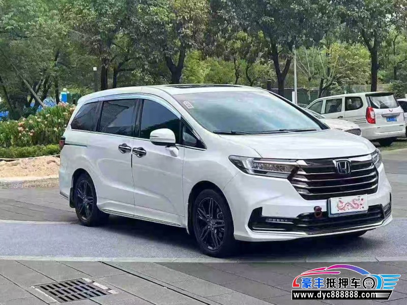 22年本田奥德赛轿车抵押车出售