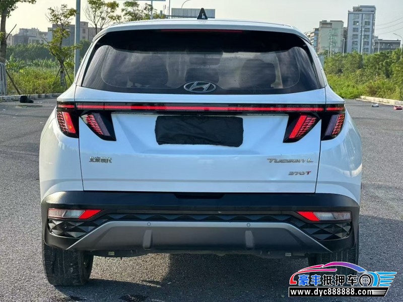 21年现代途胜轿车抵押车出售