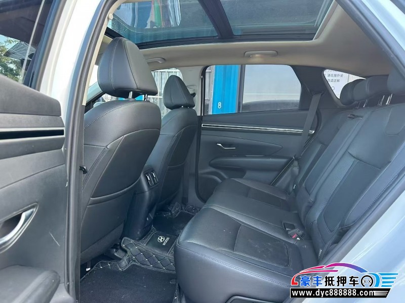 21年现代途胜轿车抵押车出售