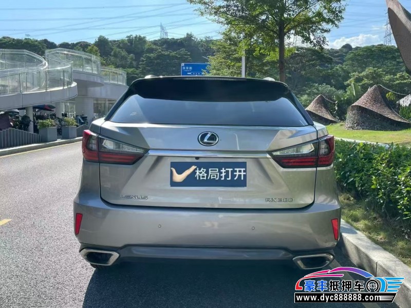 18年雷克萨斯RX轿车抵押车出售