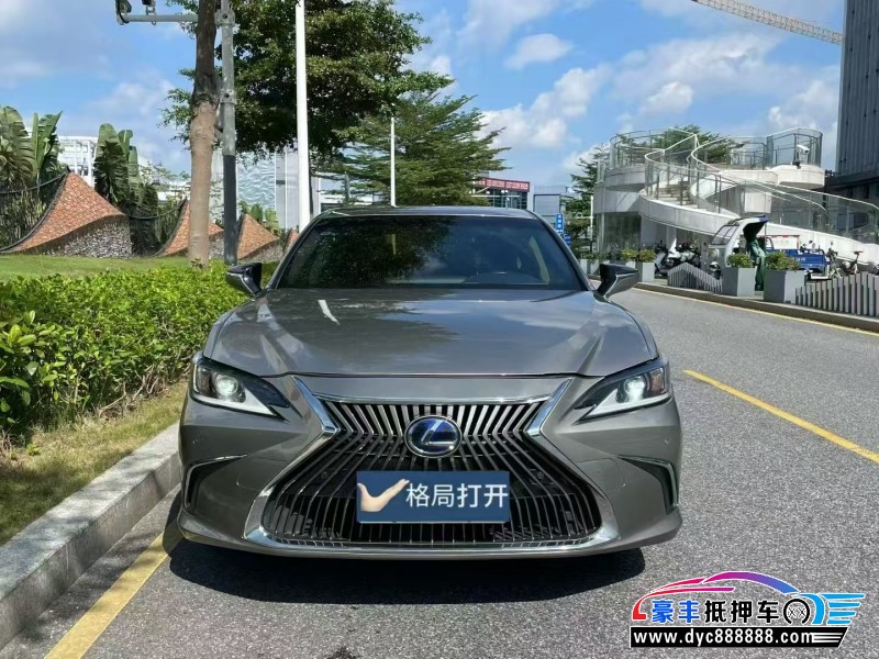 21年雷克萨斯ES轿车抵押车出售