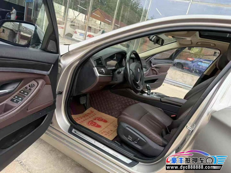 17年宝马5系轿车抵押车出售