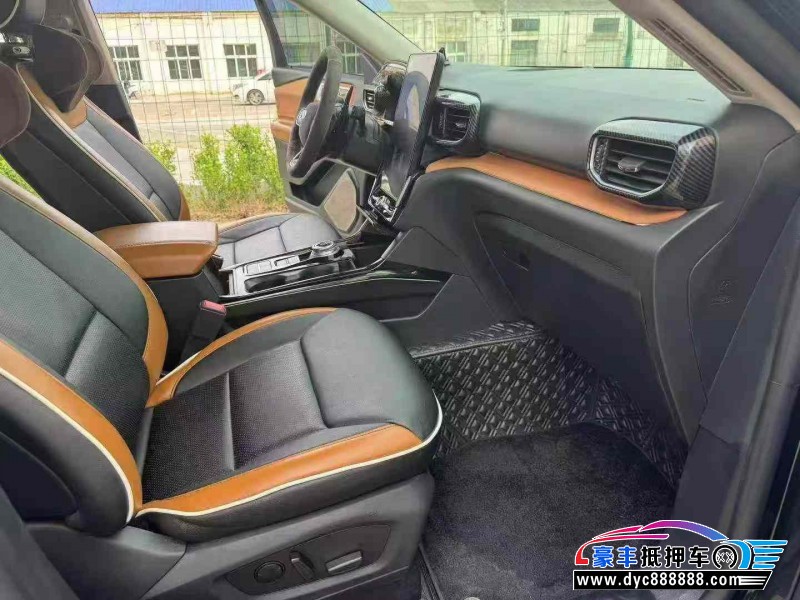 22年福特探险者轿车抵押车出售