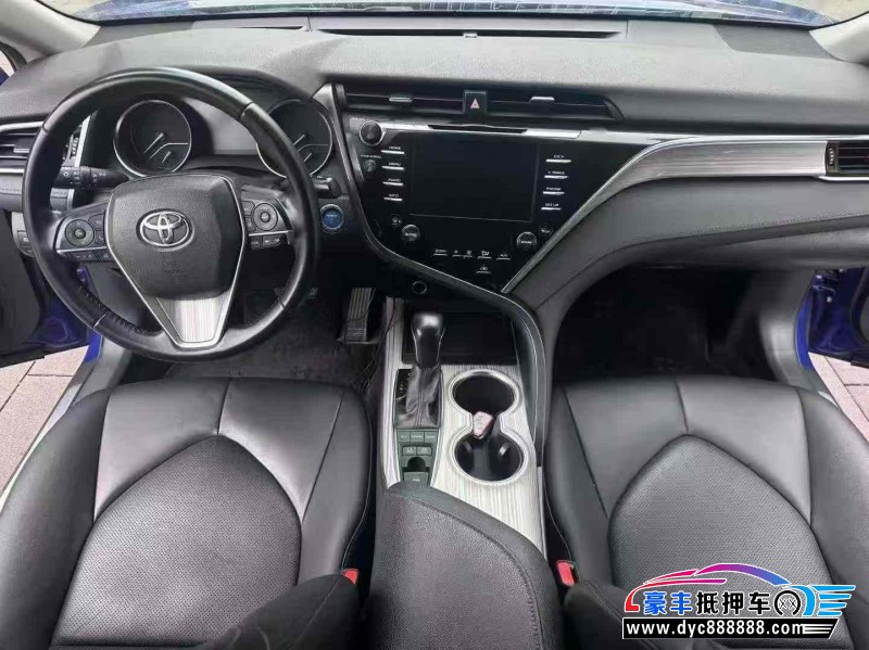 19年丰田凯美瑞轿车抵押车出售