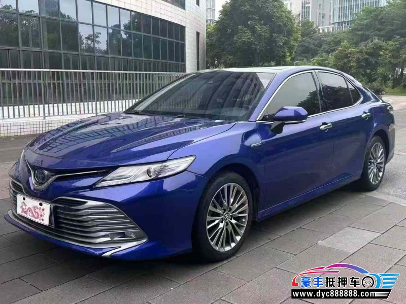 19年丰田凯美瑞轿车抵押车出售