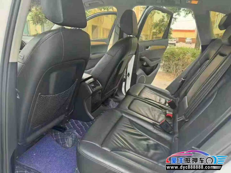 15年奥迪Q5轿车抵押车出售