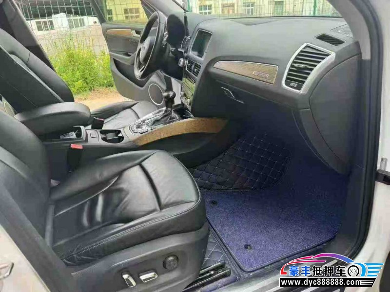 15年奥迪Q5轿车抵押车出售