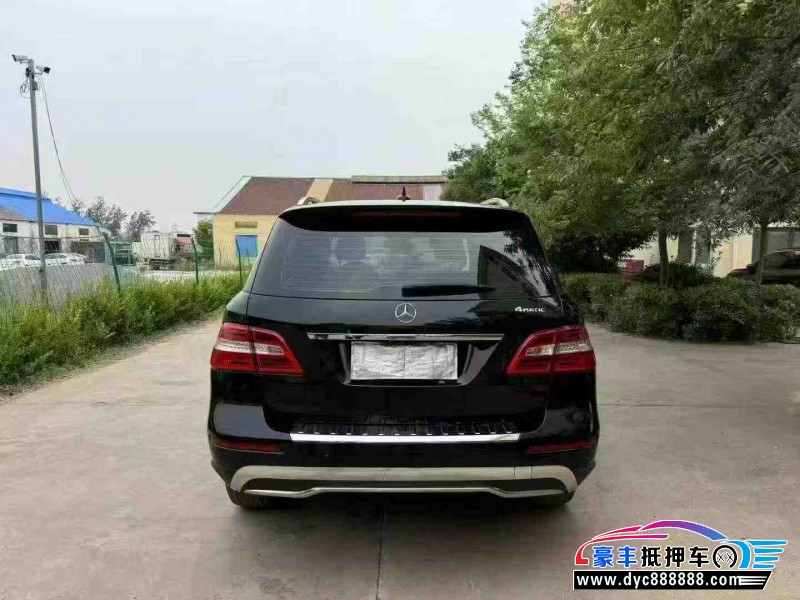 15年奔驰GLE轿车抵押车出售