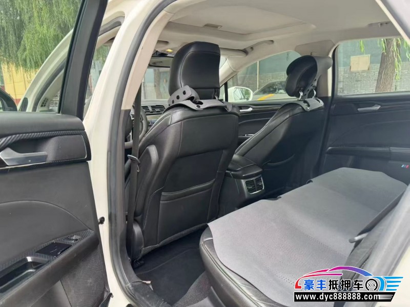 14年福特蒙迪欧轿车抵押车出售