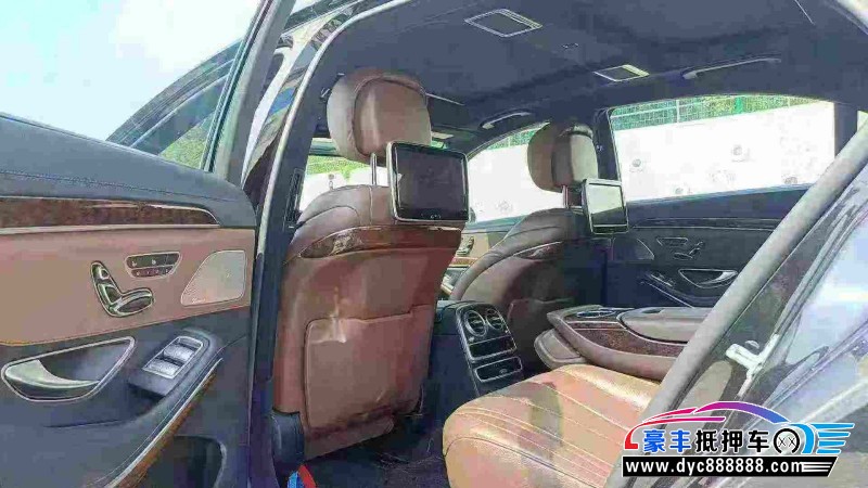 15年奔驰S轿车抵押车出售