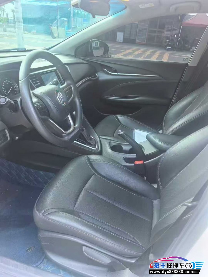 21年别克英朗轿车抵押车出售