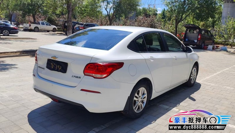 18年雪佛兰科沃兹轿车抵押车出售