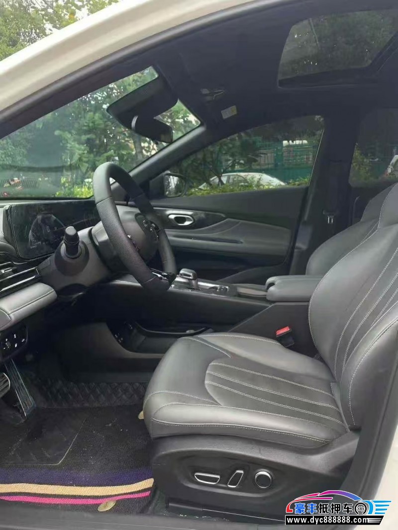 24年传祺影豹轿车抵押车出售