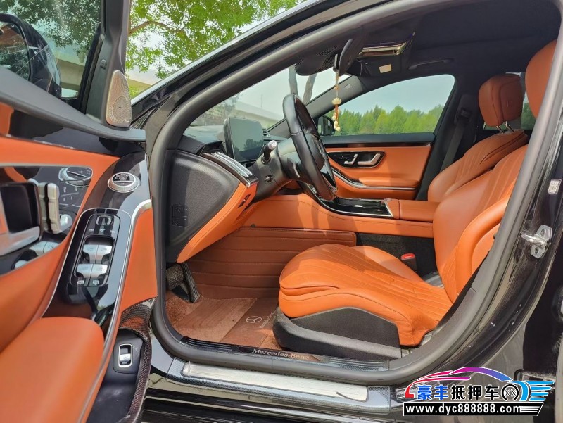 22年奔驰S轿车抵押车出售