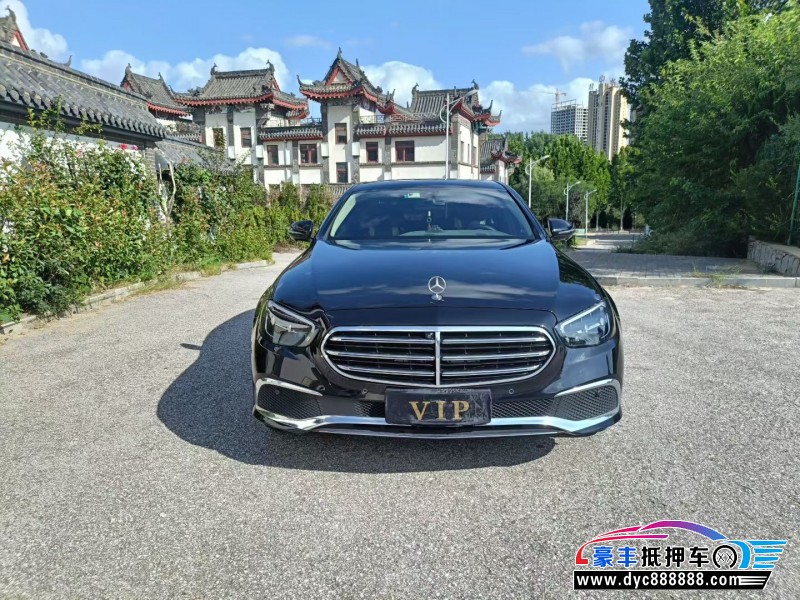 22年奔驰E轿车抵押车出售