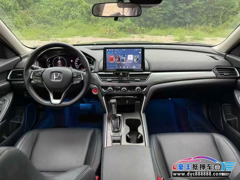 21年本田雅阁轿车抵押车出售