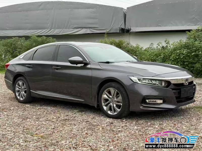 21年本田雅阁轿车抵押车出售