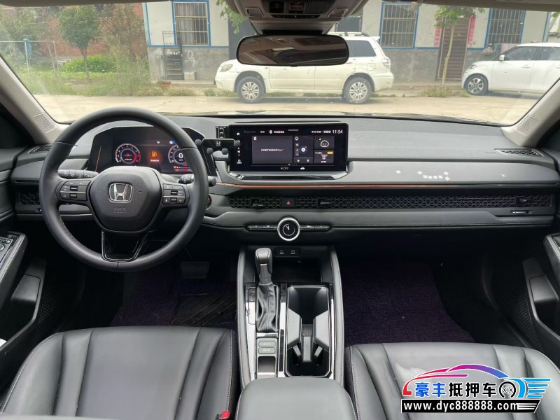 23年本田雅阁轿车抵押车出售