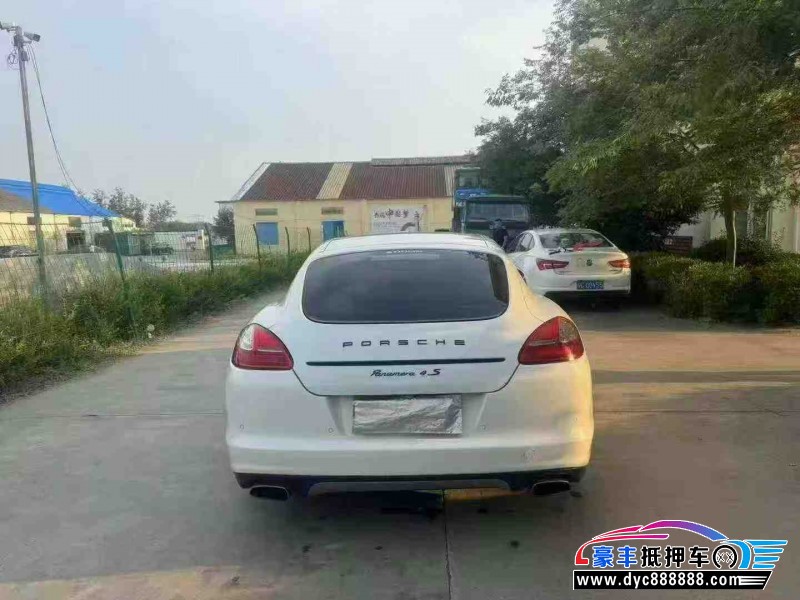 13年保时捷帕纳梅拉轿车抵押车出售