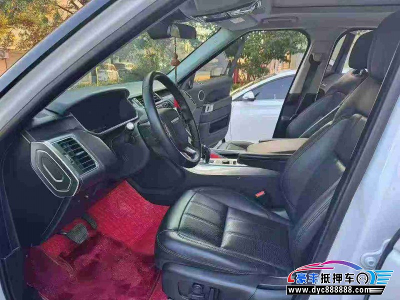 22年路虎揽胜运动轿车抵押车出售