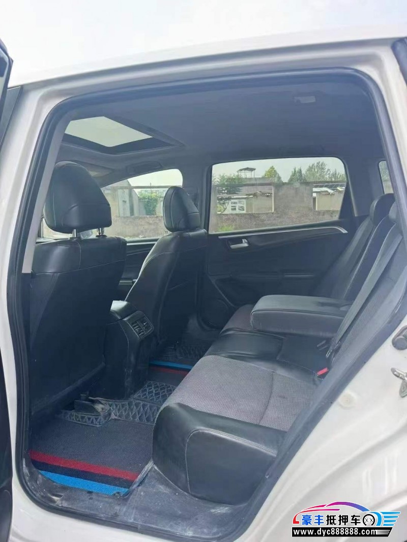 16年本田杰德轿车抵押车出售