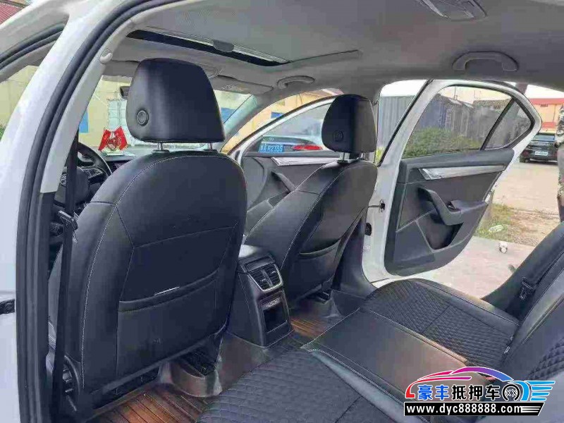 20年斯柯达明锐轿车抵押车出售