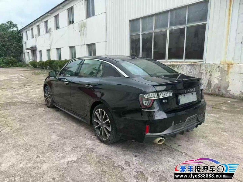 17年奔驰S轿车抵押车出售