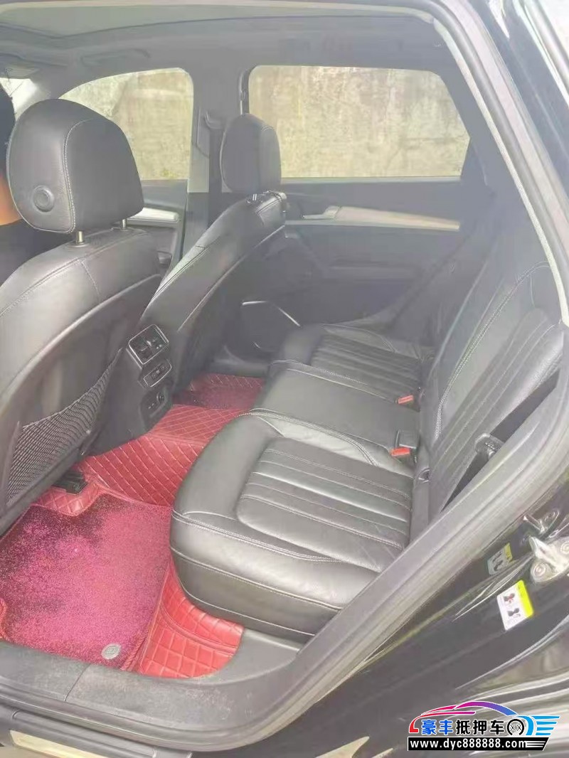 21年奥迪Q5轿车抵押车出售