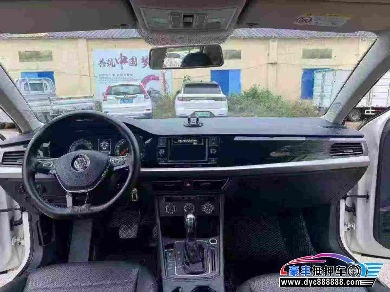 20年大众朗逸轿车抵押车出售