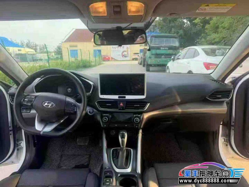 21年现代菲斯塔轿车抵押车出售