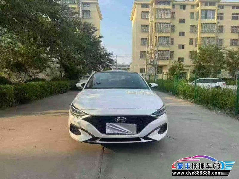 21年现代菲斯塔轿车抵押车出售