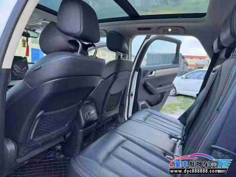 19年比亚迪唐轿车抵押车出售